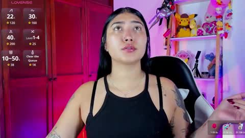 Emily online show from November 9, 9:17 pm