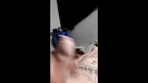 ezekielll1999 online show from May 21, 4:41 am