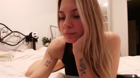 call me Princess online show from March 5, 7:01 pm