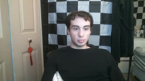 Ezra Naamah online show from March 1, 11:15 pm