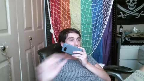 Ezra Naamah online show from October 6, 7:20 pm