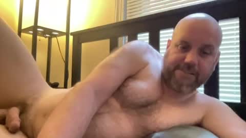 ezrandomguy online show from June 12, 2:49 pm