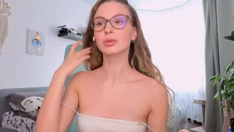  if you dont have fansly account yet use this link to registration    online show from February 12, 10:52 am