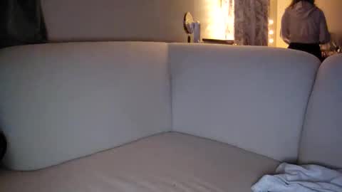 FabOmobono online show from May 16, 1:57 am