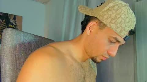 fabi online show from February 5, 2:48 am