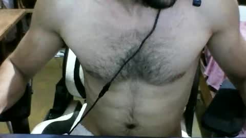 fabiospbauru online show from May 22, 2:18 am