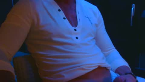 fabxxxl online show from May 1, 7:52 pm