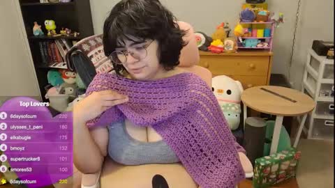 Faekitten97 online show from December 15, 12:28 pm