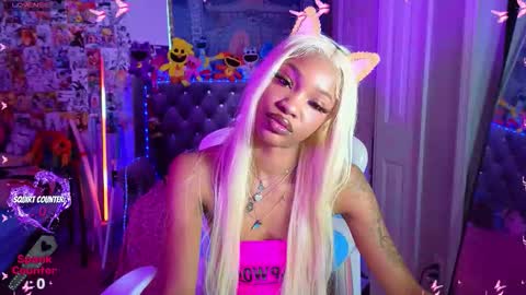 Fae and Cheta online show from March 14, 5:28 pm