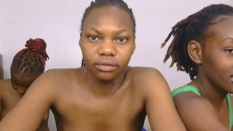 fairy_pearl online show from July 4, 3:43 am
