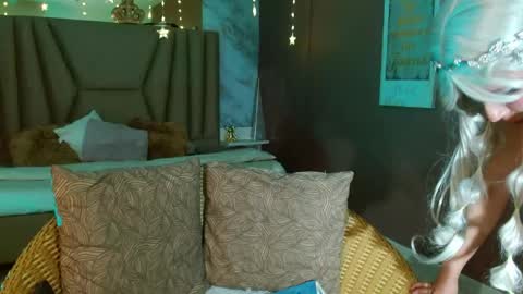 FAIRY online show from April 29, 9:19 pm
