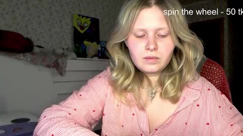 Arisha online show from October 22, 8:32 pm