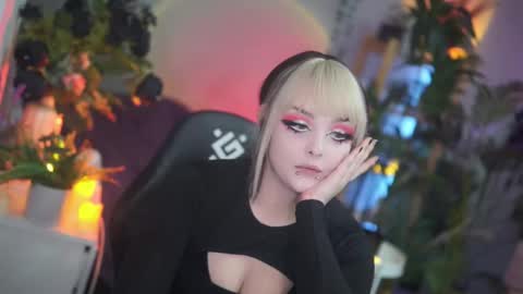 Snapshot of faith_chan chatting on October 19, 2:16 am faith_chan online show from October 19, 2:16 am