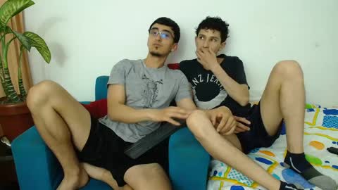 FallGays online show from May 9, 2:28 am
