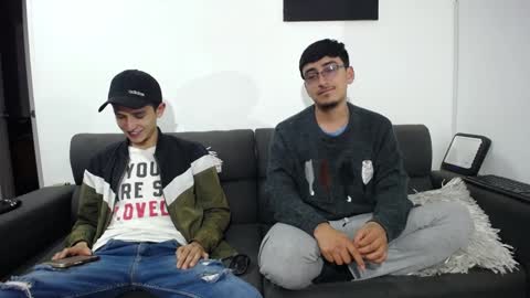 FallGays online show from December 30, 12:43 am