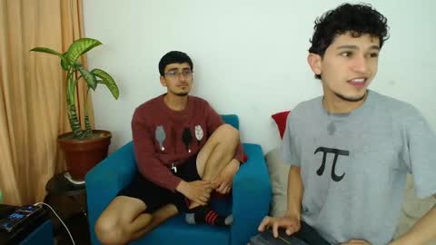 FallGays online show from May 3, 3:23 am