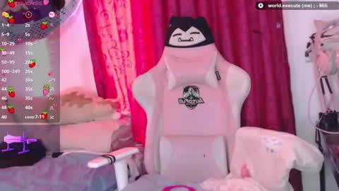  Fantasma.  online show from December 17, 4:21 pm