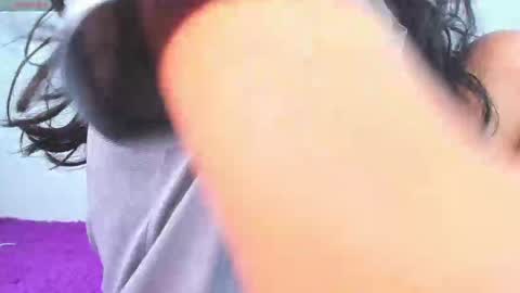 Snapshot of fantastic_asians2 chatting on October 1, 6:18 pm Ale online show from October 1, 6:18 pm