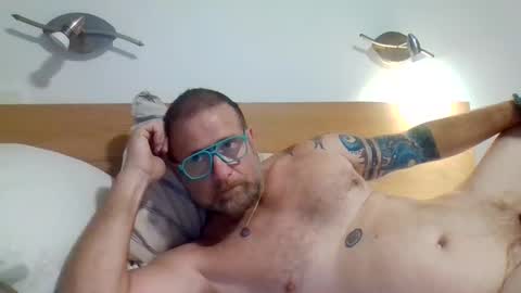 fantasying01 online show from March 18, 9:37 am