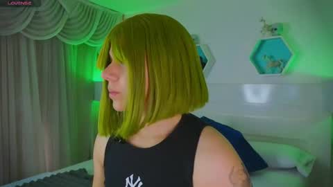 Farah online show from October 24, 12:39 pm