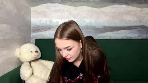 Anna Scovich online show from November 5, 12:40 pm