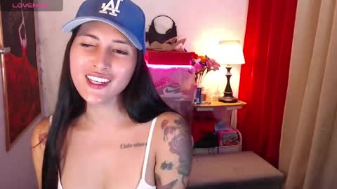 farrah_usan online show from May 10, 12:39 am