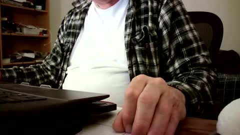 fatbellyitalian3 online show from March 8, 9:57 am