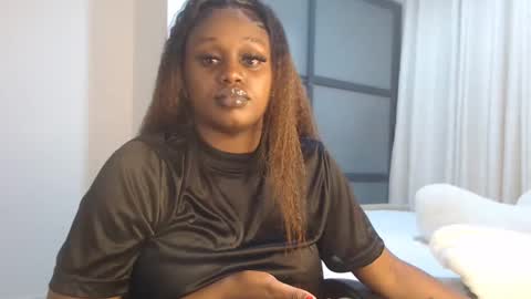 PRETTY online show from December 14, 2:44 am