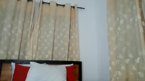 feetlovely507541 online show from July 9, 7:29 pm