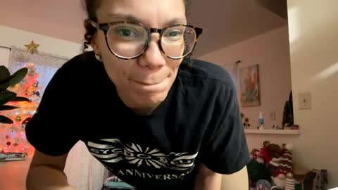 Soley online show from February 3, 10:54 pm