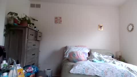 Soley online show from June 12, 3:44 pm