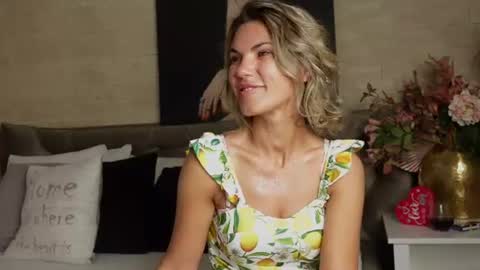FeliciaKrige online show from July 2, 7:08 pm
