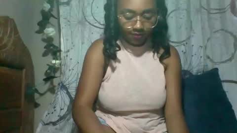 felicie515247 online show from March 15, 12:08 pm