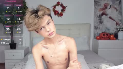 Felix online show from November 6, 4:10 pm