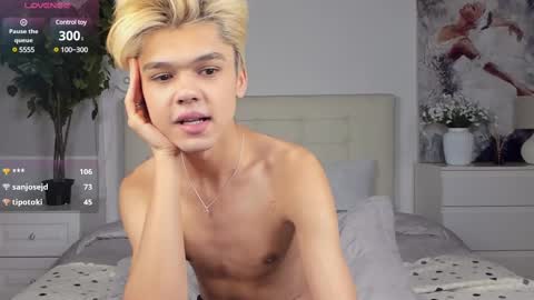 Felix online show from March 2, 1:37 am