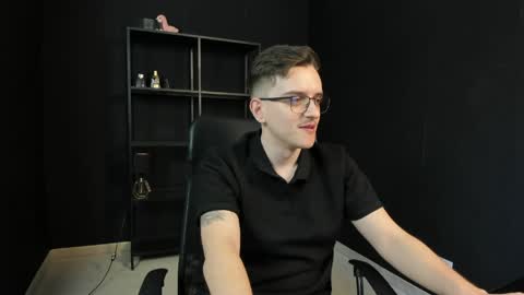 FelixStark online show from May 4, 5:25 am