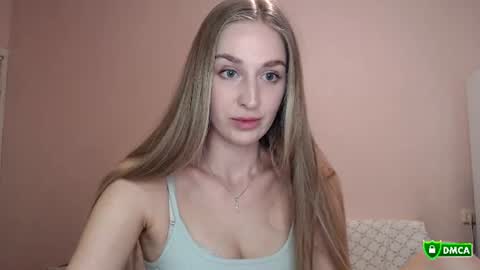 Femke online show from June 22, 7:21 pm