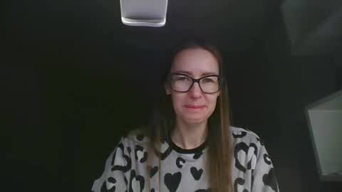feraliss online show from May 17, 8:51 pm