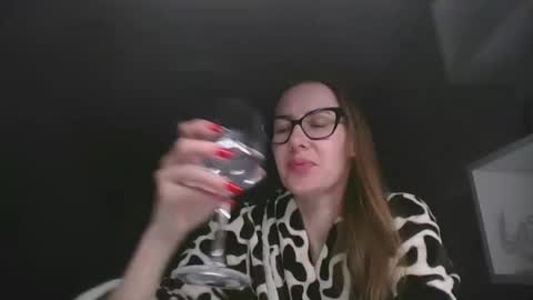 feraliss online show from May 31, 8:21 pm