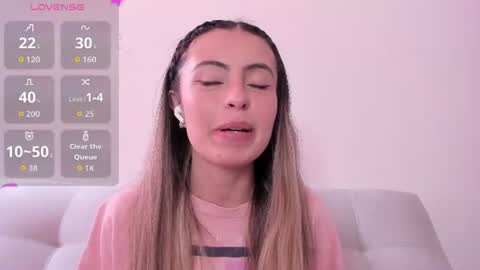fernanda  online show from June 18, 4:34 pm