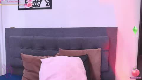 Fernandabrown s online show from July 15, 12:32 pm