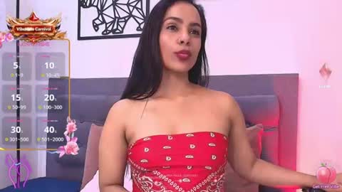 Fernandabrown s online show from July 10, 6:34 pm