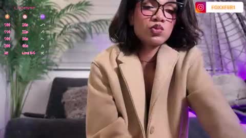 fernanda online show from July 17, 2:57 am
