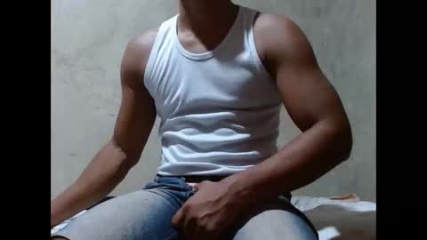 fernandez_latinblack online show from December 4, 8:14 am