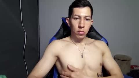 ferz04 online show from April 2, 8:27 pm