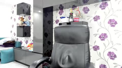 Catalea DM online show from March 6, 9:20 pm