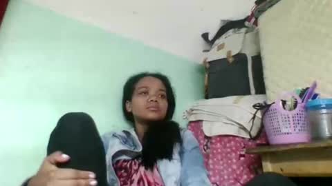 fetranialdy online show from October 22, 5:21 am