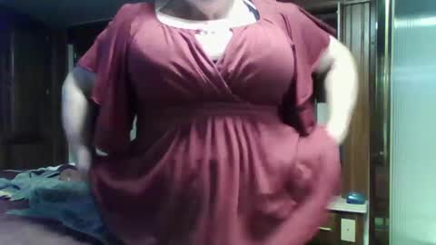 fffreaky101 online show from January 21, 11:56 am