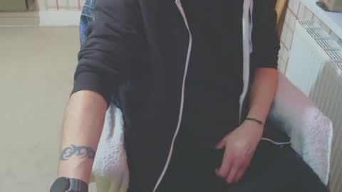 ffys2025 online show from February 6, 9:06 pm