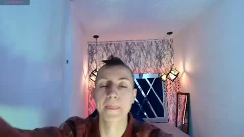   online show from July 14, 12:10 pm
